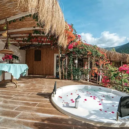 Begonvilla Bungalows Hotel *